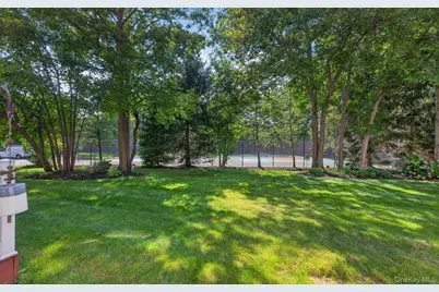 45 Tiffany Way, Nesconset, NY 11767 - Photo 28