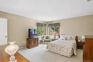 35 Cherrywood Dr, East Northport, NY 11731 - Photo 22