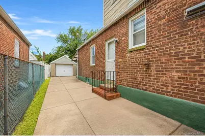 11934 224th Street, Cambria Heights, NY 11411 - Photo 24
