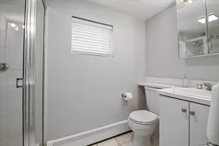 38 Briarwood Ln, Plainview, NY 11803 - Photo 20