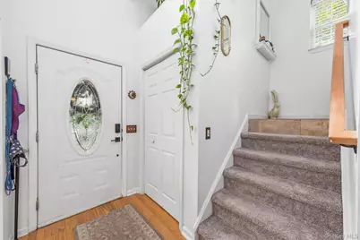 7 Pearlbush Lane, Poughkeepsie, NY 12603 - Photo 6