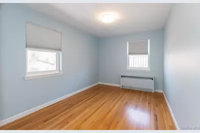 15 Beach Road #3-A, Great Neck, NY 11023 - Photo 10