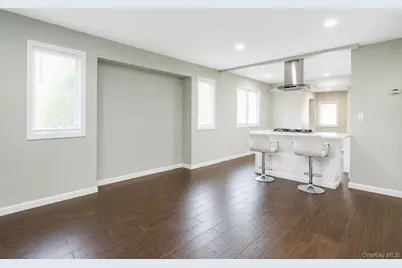 508 Michigan Street, Ronkonkoma, NY 11779 - Photo 6