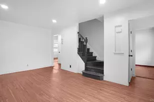 137-15 170th St, Jamaica, NY 11434 - Photo 8