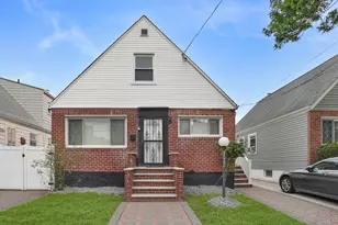 137-15 170th St, Jamaica, NY 11434 - Photo 1