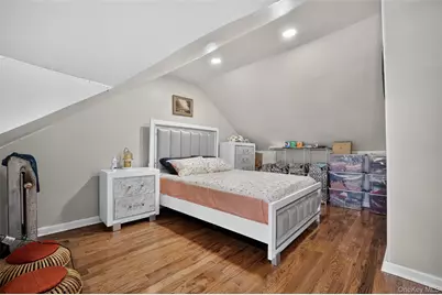 11634 131st Street, Ozone Park, NY 11420 - Photo 30