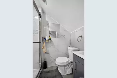 11634 131st Street, Ozone Park, NY 11420 - Photo 32