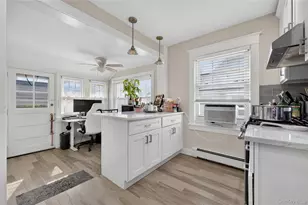 17 Shore Ave, Bayville, NY 11709 - Photo 4
