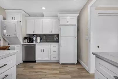 17 Shore Avenue, Bayville, NY 11709 - Photo 6