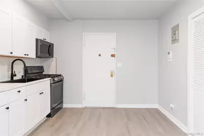 37-56 87th Street #5D, Jackson Heights, NY 11372 - Photo 6