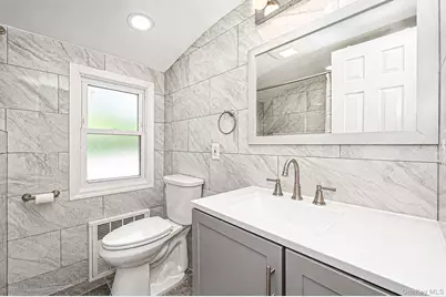 828 Strang Drive, Wantagh, NY 11793 - Photo 26