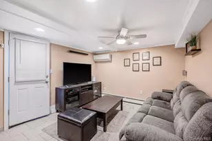828 Strang Dr, Wantagh, NY 11793 - Photo 38