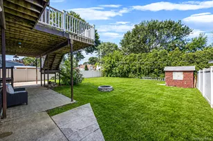 828 Strang Dr, Wantagh, NY 11793 - Photo 42