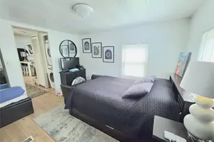525 Riverleigh Ave, Riverhead, NY 11901 - Photo 12