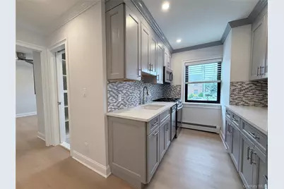 91 Tulip Avenue #C1, Floral Park, NY 11001 - Photo 6
