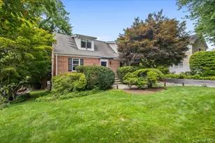 128 Glendale Rd, Scarsdale, NY 10583 - Photo 2