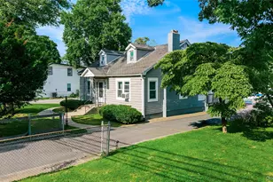 85 Cocoanut St, Central Islip, NY 11722 - Photo 4
