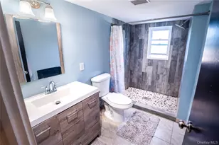85 Cocoanut St, Central Islip, NY 11722 - Photo 12