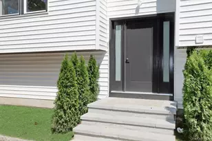 38 Singer Ave, Spring Valley, NY 10977 - Photo 2