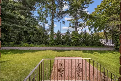 300 Ellen Place, Jericho, NY 11753 - Photo 34