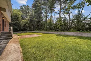 300 Ellen Pl, Jericho, NY 11753 - Photo 36