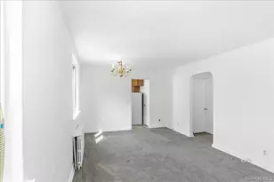 260-57 75th Ave, Glen Oaks, NY 11004 - Photo 10