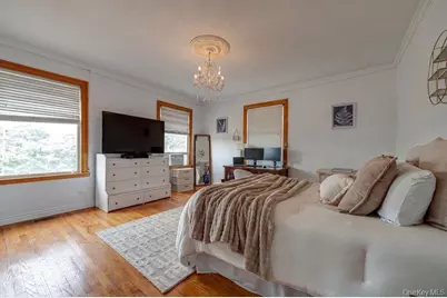 45 S Penataquit Avenue, Bay Shore, NY 11706 - Photo 22