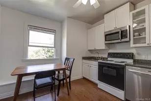 45 S Penataquit Ave, Bay Shore, NY 11706 - Photo 38