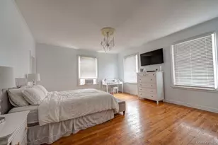 45 S Penataquit Ave, Bay Shore, NY 11706 - Photo 28