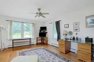 30 N Strawberry Hill Ln N, West Nyack, NY 10994 - Photo 18