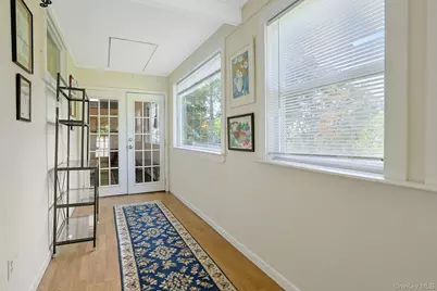 30 N Strawberry Hill Lane N, West Nyack, NY 10994 - Photo 4