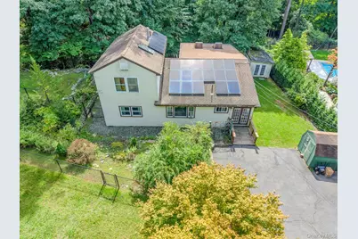 30 N Strawberry Hill Lane N, West Nyack, NY 10994 - Photo 1