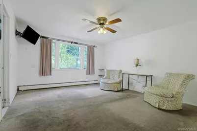 30 N Strawberry Hill Lane N, West Nyack, NY 10994 - Photo 12