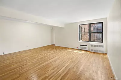 22424 Union Turnpike #4-J, Oakland Gardens, NY 11364 - Photo 6