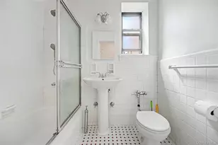 224-24 Union Tpke, Oakland Gardens, NY 11364 - Photo 10