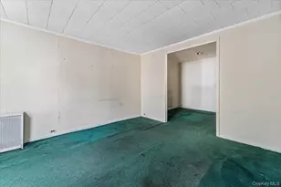 54-18 Nurge Ave, Maspeth, NY 11378 - Photo 6