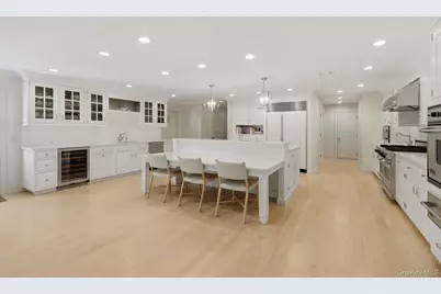 530 Chicken Valley Road, Locust Valley, NY 11560 - Photo 12