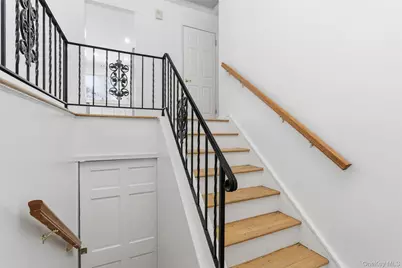 1618 Morningview Drive, Yorktown Heights, NY 10598 - Photo 6