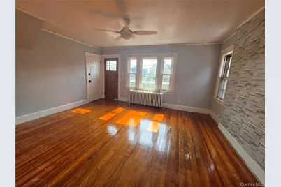 81 Waring Place Unit #2, Yonkers, NY 10703 - Photo 6