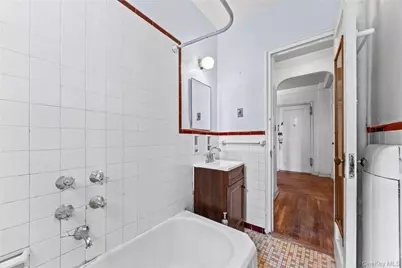 65-36 Wetherole Street #503, Rego Park, NY 11374 - Photo 8
