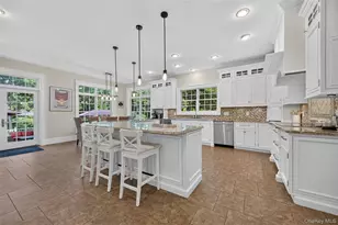 15 Thorman Ln, Huntington, NY 11743 - Photo 14