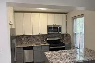 141-39 79th Ave, Flushing, NY 11367 - Photo 6