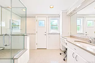 52 Manhattan Ave, West Babylon, NY 11704 - Photo 20