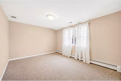 52 Manhattan Avenue, West Babylon, NY 11704 - Photo 40