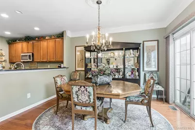178 Southampton Drive, Massapequa, NY 11758 - Photo 10