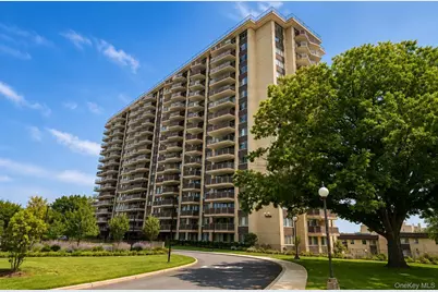 18-15 215th Street #2L, Bayside, NY 11360 - Photo 2