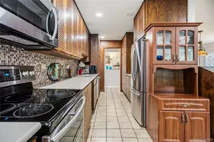 411 8th St, Bohemia, NY 11716 - Photo 14