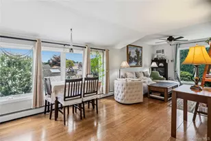 411 8th St, Bohemia, NY 11716 - Photo 24