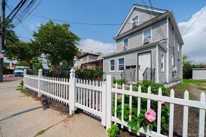 15813 Linden Boulevard, Jamaica, NY 11434 - Photo 2