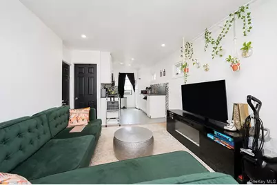 15813 Linden Boulevard, Jamaica, NY 11434 - Photo 6